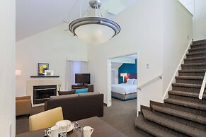 Hawthorn Suites by Wyndham Tinton Falls