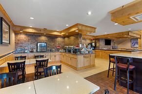 Best Western Plus Olympic Inn