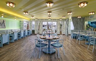 Marina del Rey Hotel