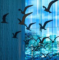 Marina del Rey Hotel