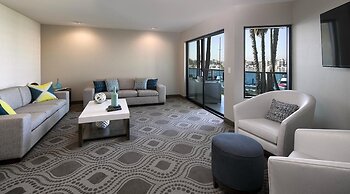 Marina del Rey Hotel