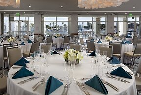 Marina del Rey Hotel