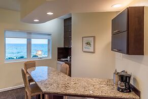 Crystal Beach Suites Miami Oceanfront Hotel