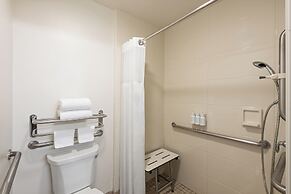 Solara Inn and Suites