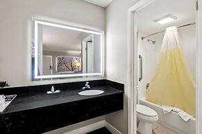 Quality Inn near Blue Spring