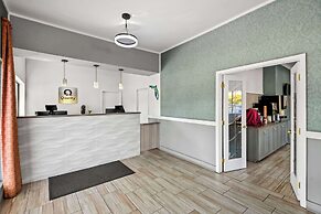 Quality Inn near Blue Spring