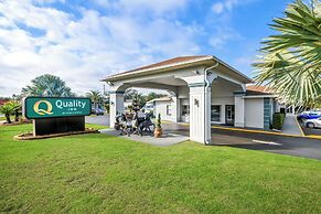 Quality Inn near Blue Spring