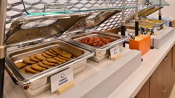 Holiday Inn Express Hotel & Suites Calgary by IHG