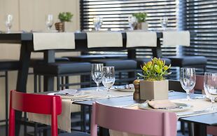 AZIMUT Hotel Smolenskaya Moscow