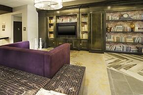 Crowne Plaza Saddle Brook by IHG