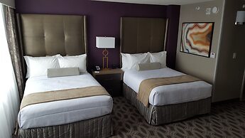 Crowne Plaza Saddle Brook by IHG