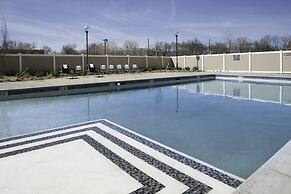 Crowne Plaza Saddle Brook by IHG