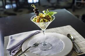 Crowne Plaza Saddle Brook by IHG