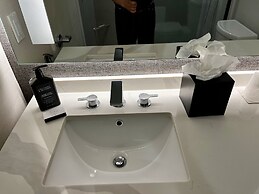 Sheraton Virginia Beach Oceanfront Hotel