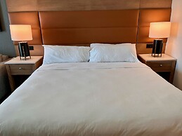 Sheraton Virginia Beach Oceanfront Hotel