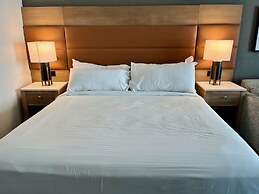 Sheraton Virginia Beach Oceanfront Hotel