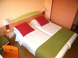 Sweet Home Hotel
