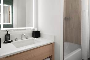 Sheraton Sand Key Resort