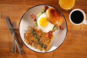 Sheraton Sand Key Resort