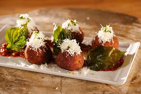 Sheraton Sand Key Resort