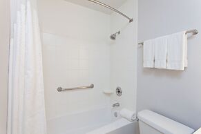 Holiday Inn Los Angeles - LAX Airport by IHG