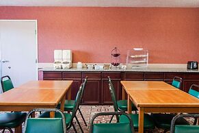 Bridgeway Inn & Suites Sublimity