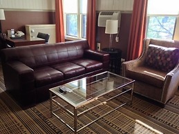 Carleton of Oak Park