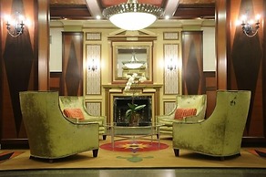 Carleton of Oak Park