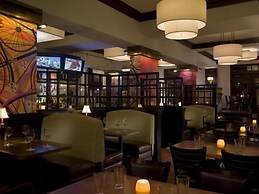 Carleton of Oak Park