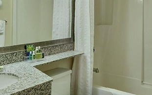 Thompson's Best Value Inn & Suites