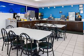 Days Inn by Wyndham Forsyth