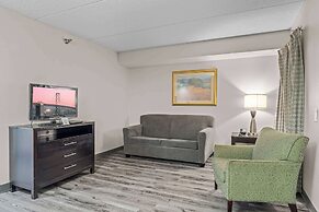 Quality Inn & Suites Mall of America - MSP Airport