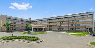 Quality Inn & Suites Mall of America - MSP Airport