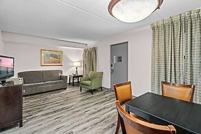 Quality Inn & Suites Mall of America - MSP Airport