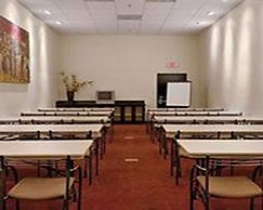 Ramada Plaza by Wyndham West Hollywood Hotel & Suites