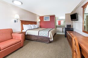 Days Inn by Wyndham Virginia Beach Town Center