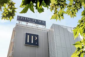 Living Place Hotel
