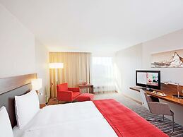 Mövenpick Hotel Zuerich-Airport