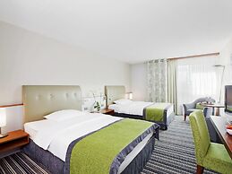 Mövenpick Hotel Zuerich-Airport