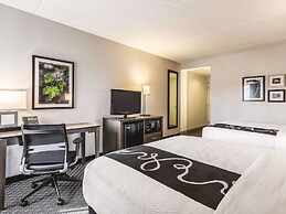 La Quinta Inn & Suites by Wyndham Columbia / Fort Meade