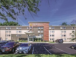 La Quinta Inn & Suites by Wyndham Columbia / Fort Meade