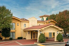La Quinta Inn by Wyndham Nashville South