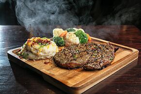 Holiday Inn Metairie New Orleans by IHG