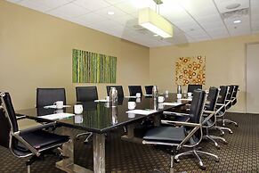 Holiday Inn Metairie New Orleans by IHG