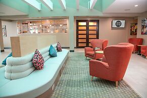 Holiday Inn Metairie New Orleans by IHG