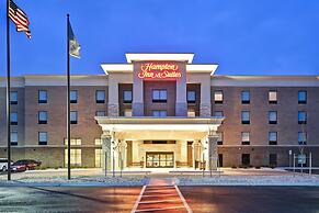 Hampton Inn & Suites Detroit/Warren