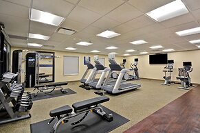 Hampton Inn & Suites Detroit/Warren