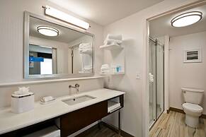 Hampton Inn & Suites Detroit/Warren