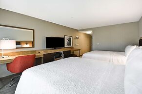 Hampton Inn & Suites Detroit/Warren