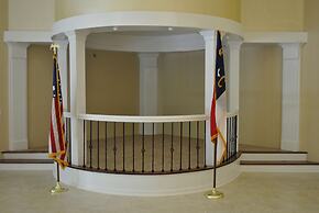 Doubletree by Hilton Hotel Fayetteville